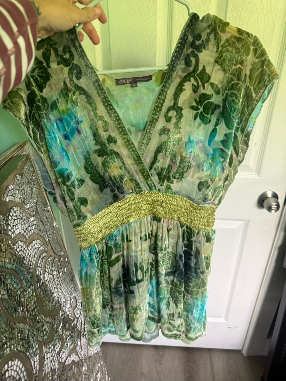 Hale Bob Green Teal Floral V-Neck Tunic silk vintage